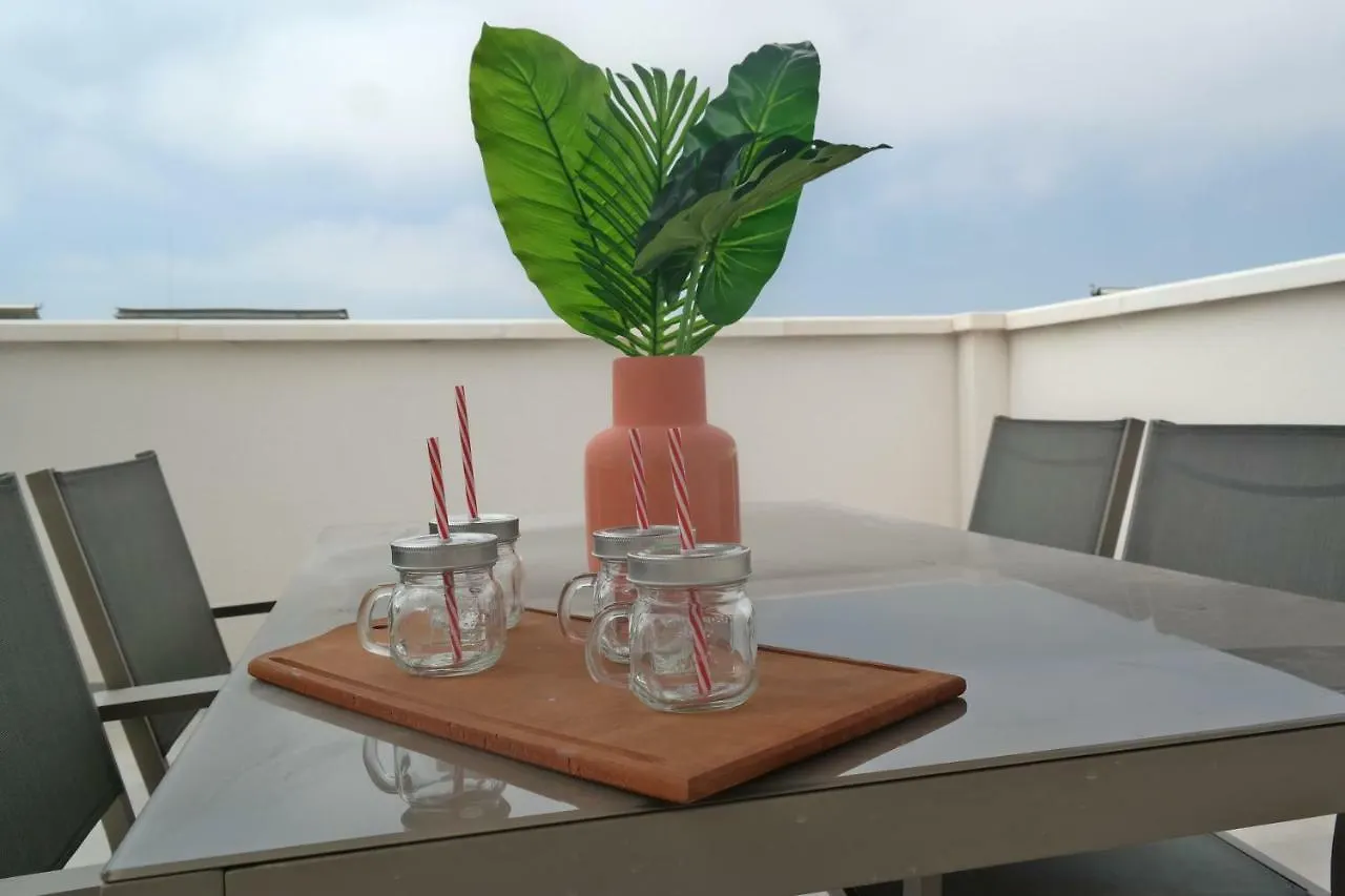 Penthouse Apartment & Pool Malaga Center Spain